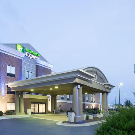Holiday Inn Express Kansas City - At The Legends! By Ihg Bonner Springs Ngoại thất bức ảnh