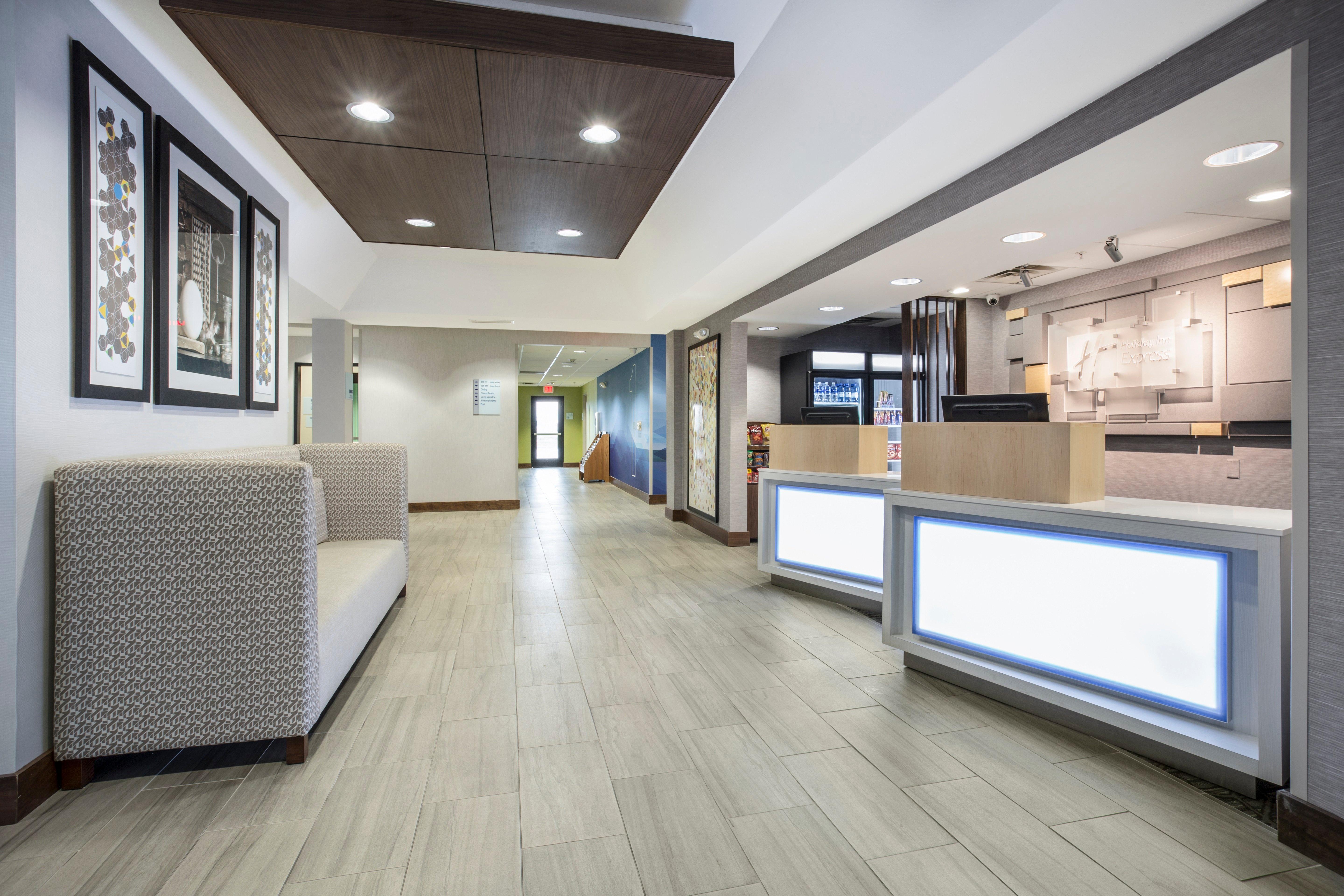 Holiday Inn Express Kansas City - At The Legends! By Ihg Bonner Springs Ngoại thất bức ảnh
