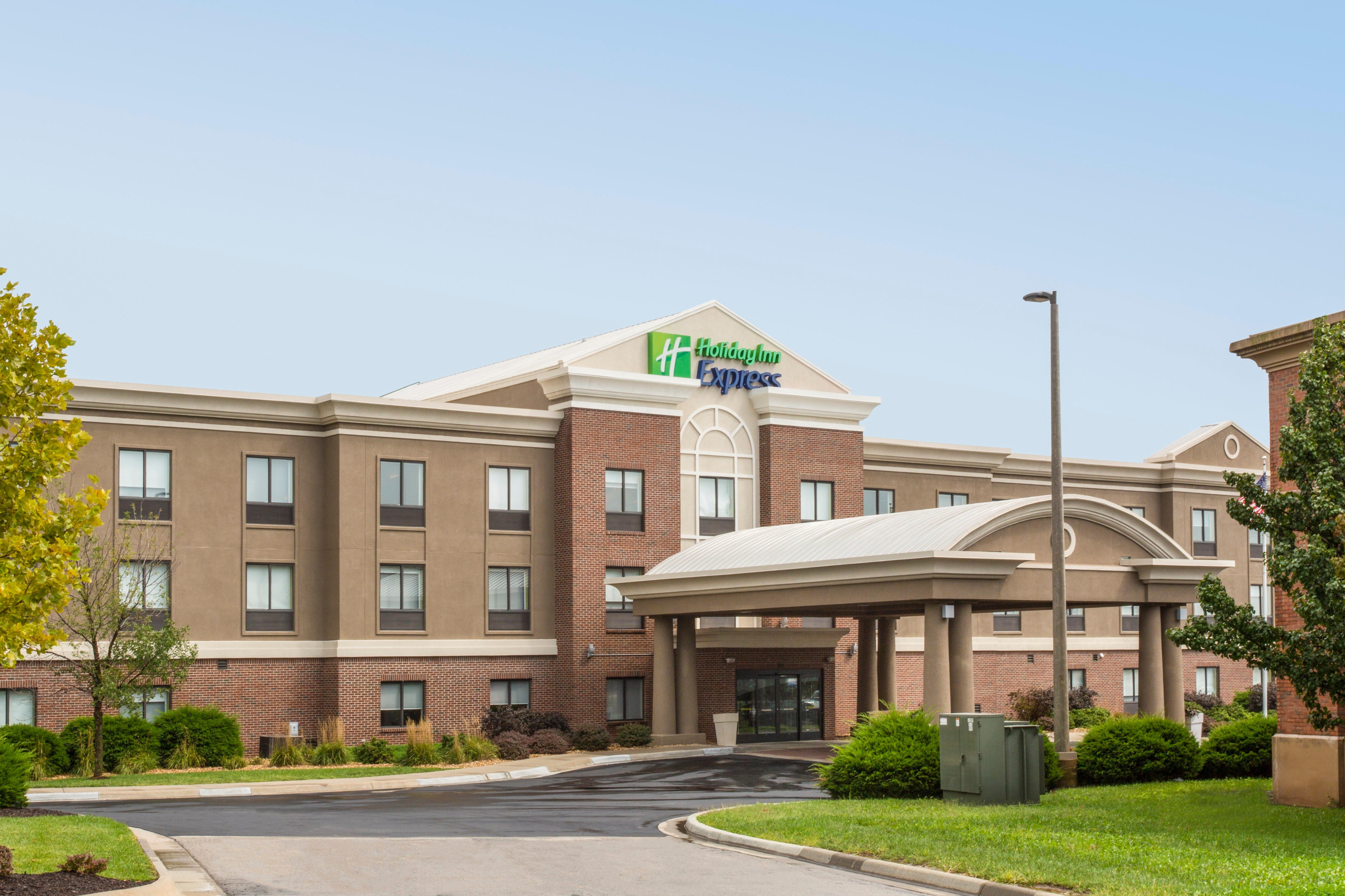 Holiday Inn Express Kansas City - At The Legends! By Ihg Bonner Springs Ngoại thất bức ảnh