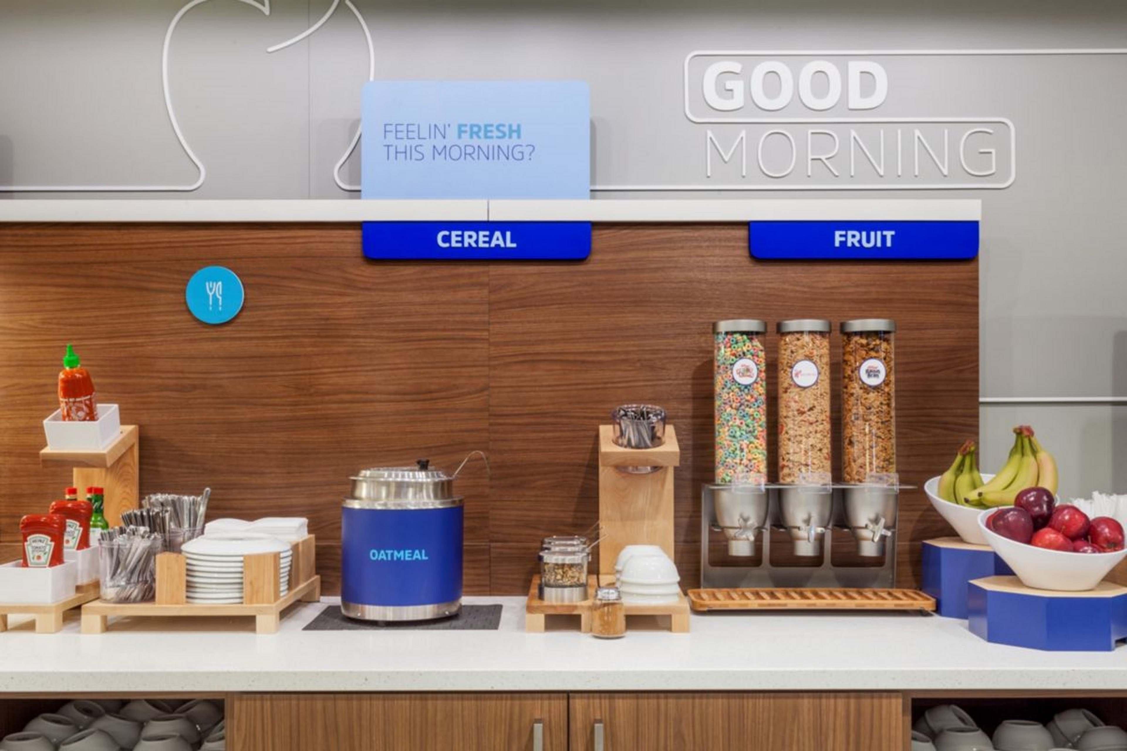 Holiday Inn Express Kansas City - At The Legends! By Ihg Bonner Springs Ngoại thất bức ảnh