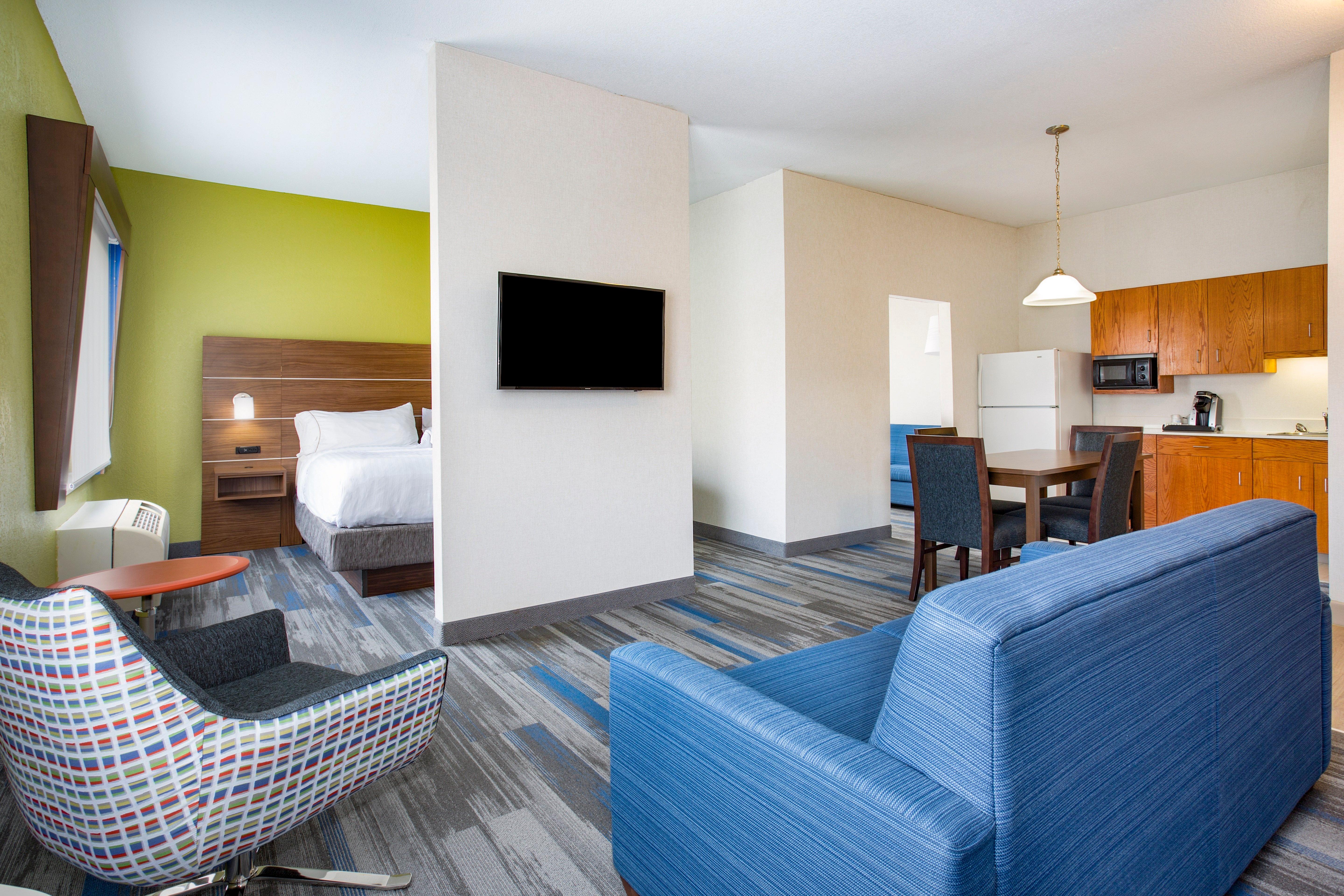 Holiday Inn Express Kansas City - At The Legends! By Ihg Bonner Springs Phòng bức ảnh