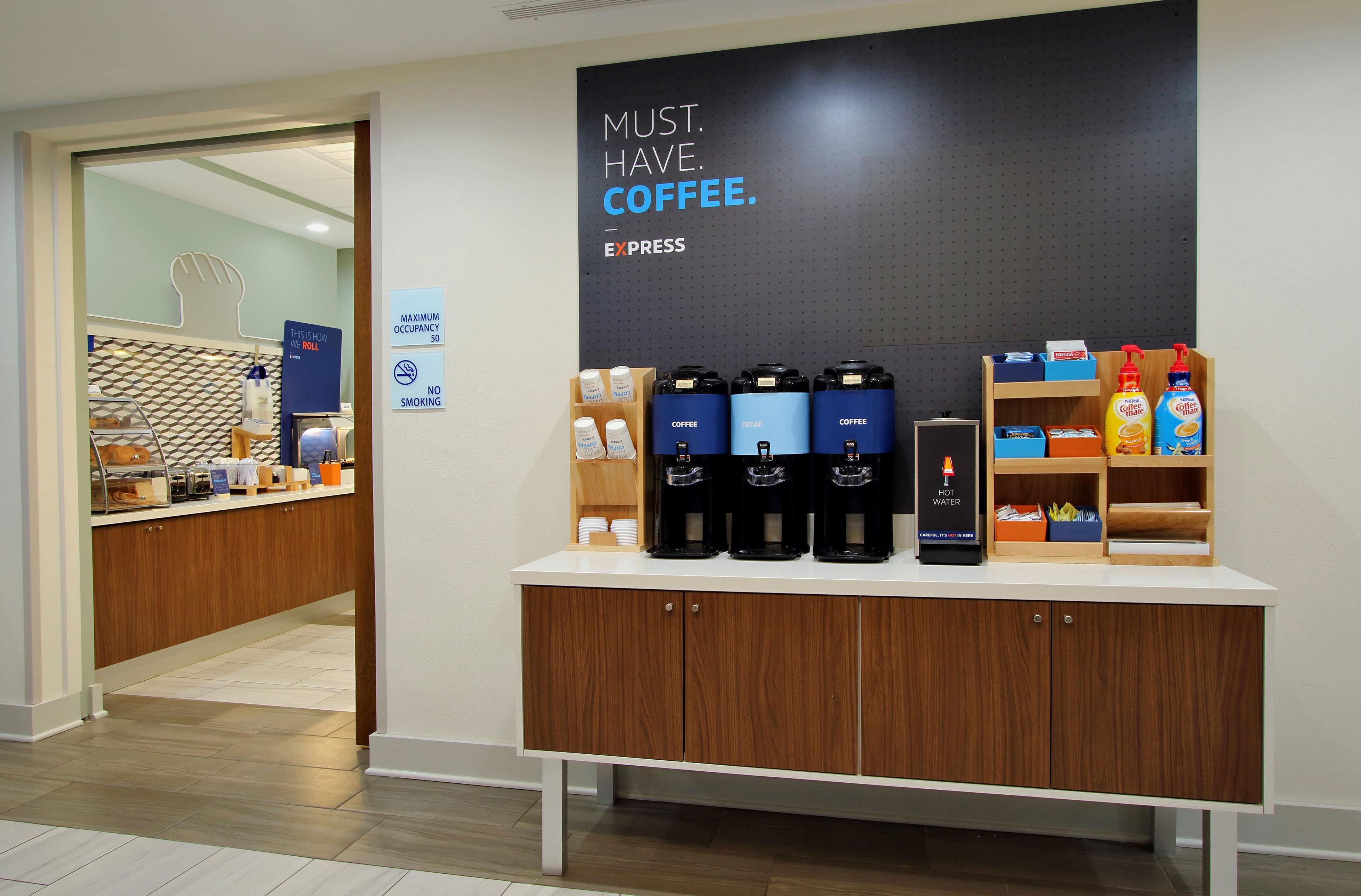 Holiday Inn Express Kansas City - At The Legends! By Ihg Bonner Springs Ngoại thất bức ảnh